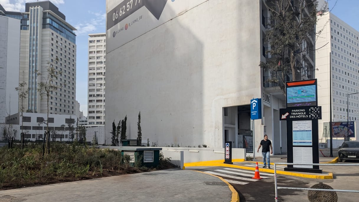 مرآب مثلث الفنادق الجديد بالدار البيضاء