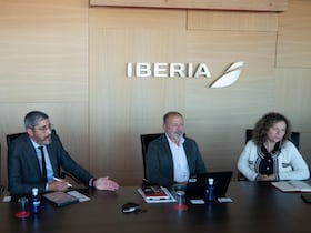 Le directeur général de l'ONMT s'est réuni lundi 7 février 2022, avec le top management de la compagnie aérienne Iberia, à Madrid.