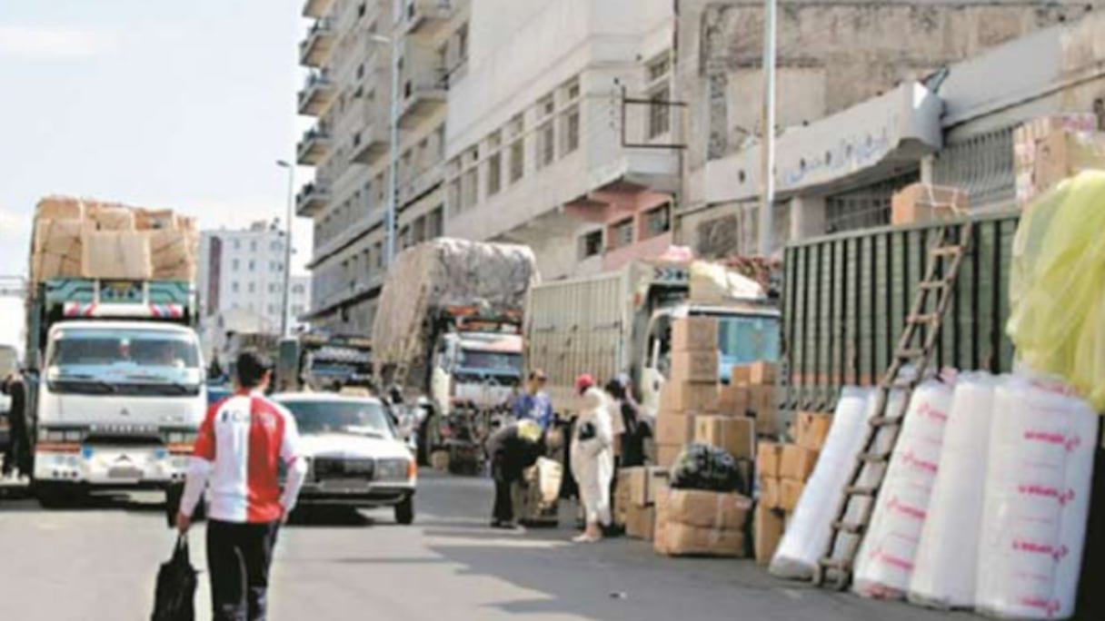 Commerçants grossistes à Derb Omar (Casablanca).