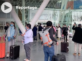 Les premiers touristes arrivent à Marrakech, ce lundi 7 février 2022, premier jour de réouverture de l'espace aérien, après plus de 2 mois de fermeture.
