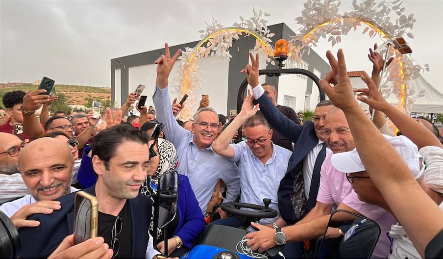 Fouzi Lekjaa en campagne, et superstar, à Sefrou, mercredi 2 septembre 2026.