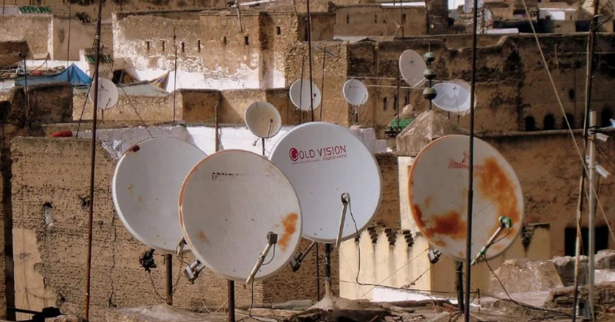 La ville défigurée: climatiseurs, paraboles et le naufrage esthétique des façades marocaines