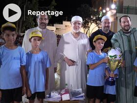 Des membres de tous âges de la confrérie soufie de la zaouia Boutchichia, à l’issue de leur session estivale, à Madagh, le 27 août 2022.