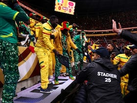 Lors des actes de hooliganisme perpétrés par des supporters sénégalais au stade Moulay Abdellah à Rabat en marge de la finale de la CAN 2025.