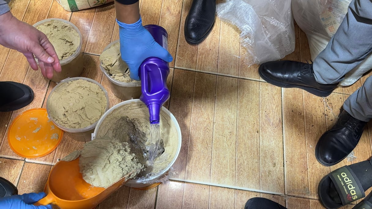 عمليات مراقبة الأسواق بدرب السلطان تحجز كميات من المواد الغذائية الفاسدة