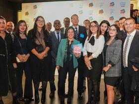 Une partie des équipes de Wafa IMA Assistance lors des trophées Elu meilleur client Maroc 2024.