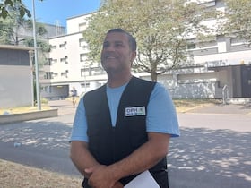 Moulay Bahsine, gardien d'immeuble de la résidence Lyautey, à Courbevoie.