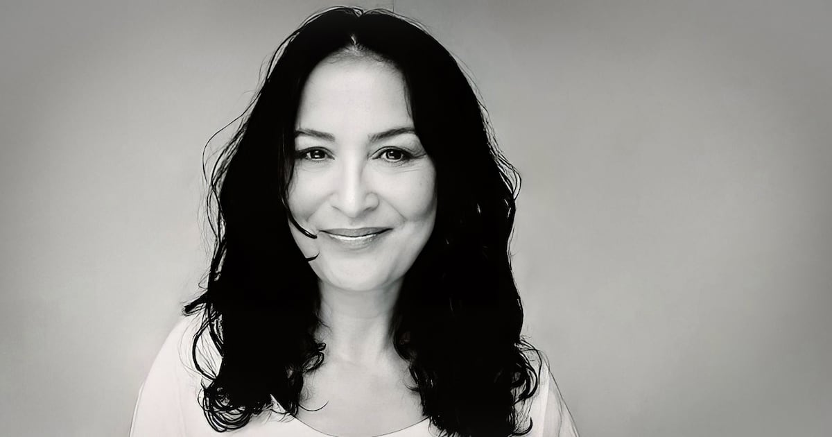 Ανάμεσα στον ήχο των βλημάτων και των σαλπίγγων της Αποκάλυψης