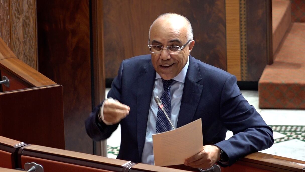 الطب : عبد اللطيف ميراوي يطلق إنذار نهائي لطلبة الطب المضربين