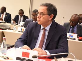 Ambassadeur représentant permanent du Royaume auprès de l’UA et la CEA-ONU, Mohamed Arrouchi assiste à une réunion du Parlement panafricain, le 19 décembre 2022, à Johannesburg.