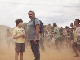 Une scène du film espagnol "Sirat", réalisé par Oliver Laxe et tourné au Maroc, avec à l'affiche Sergi Lopez.