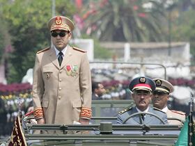 Le Roi Mohammed VI, Chef Suprême et Chef d'État-Major général des FAR.