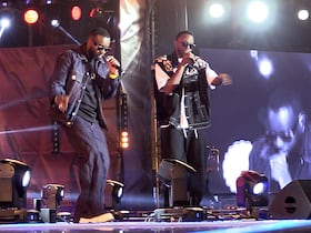 Gims et sa bande lors de la quatrième édition du concert Stars in The Place, place Jamaâ El Fna, jeudi 29 décembre 2022.