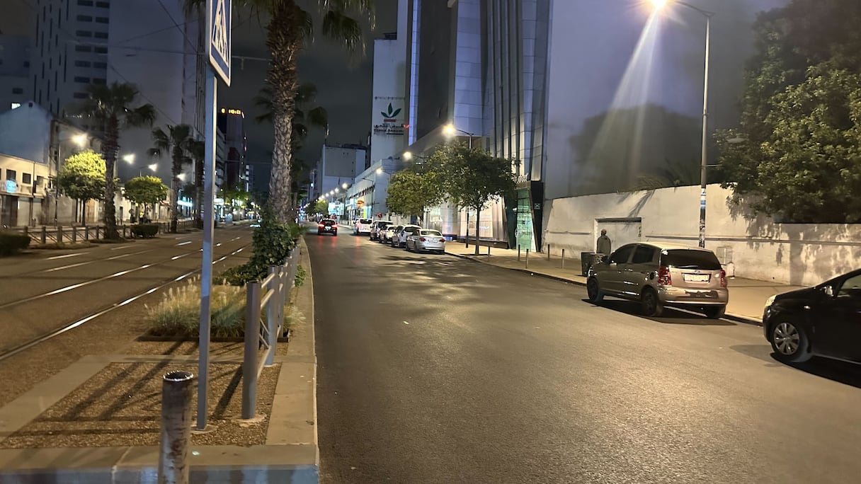 تهيئة شارع عبد المومن بالبيضاء