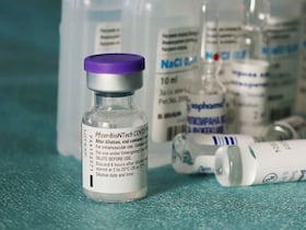 Des doses de vaccin Pfizer BioNTech.