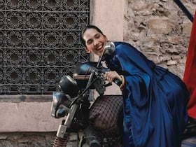 Manal Benchlikha pose pour le magazine Vogue Arabia à Marrakech.