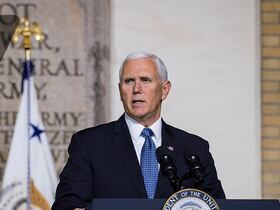 Mike Pence, ancien vice-président des États-Unis, intervenant devant le National Space Council en 2018.