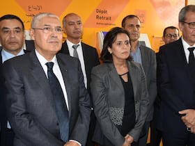 Lors de l'inauguration du centre Dar Al Moukawil à Nador, le 28 octobre 2022, en présence du PDG de la banque, Mohamed el-Kettani. Il s'agit d'un dispositif d’accompagnement proposant des services non financiers à destination des porteurs de projets, des autoentrepreneurs et des TPE.