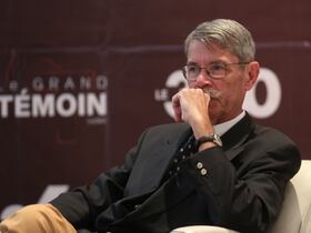 L’historien et africaniste Bernard Lugan, lors de l’édition inaugurale du cycle de conférences «Le Grand Témoin», initié par Le360, lundi 3 octobre 2022, à Casablanca.