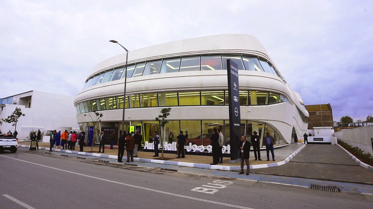 بالمغرب Auto Hall تدشين بالقنيطرة أكبر وأحدث مُركّب