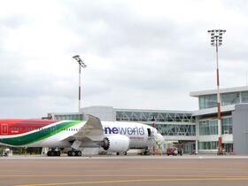 Des appareils de Royal Air Maroc à l'aéroport Mohammed V de Casablanca.