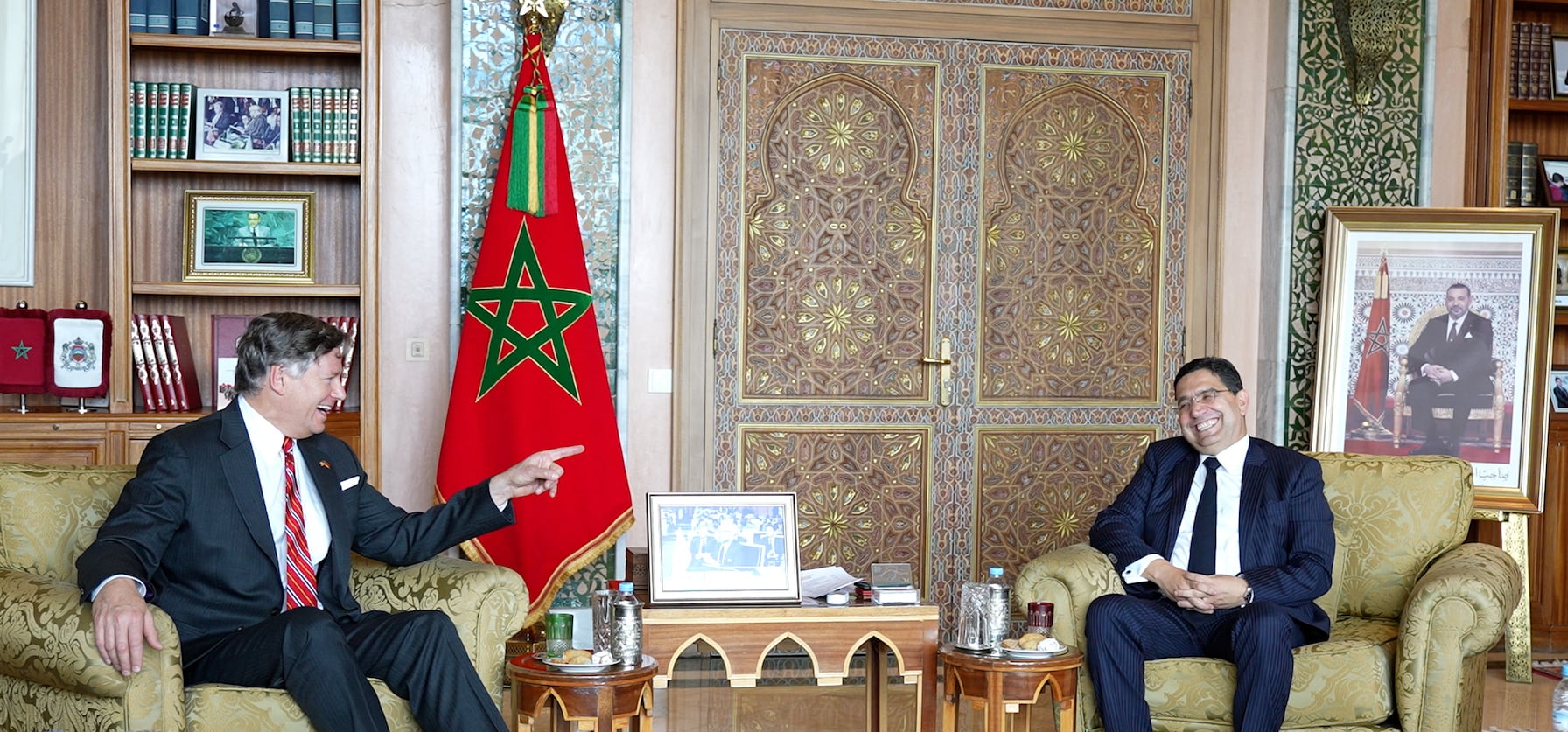 Nasser Bourita recevant le Secrétaire d’État Adjoint des États-Unis, Christopher Landau, mercredi 29 avril 2026 à Rabat.