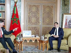 Nasser Bourita recevant le Secrétaire d’État Adjoint des États-Unis, Christopher Landau, mercredi 29 avril 2026 à Rabat.