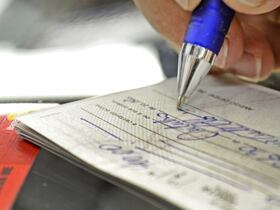 أزيد من 700 ألف ممنوع من الشيكات ينتظرون عفوا شاملا