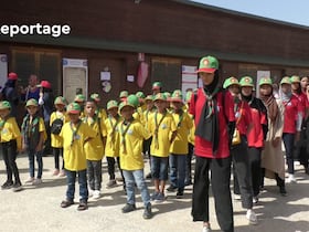 Des enfants au centre national de vacances d'El Haouzia.