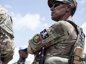 Un membre d'une société de sécurité privée russe, en charge de la protection rapprochée du président centrafricain Touadéra.