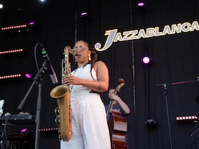 Nubya Garcia, tempête de groove sur la scène de Jazzablanca