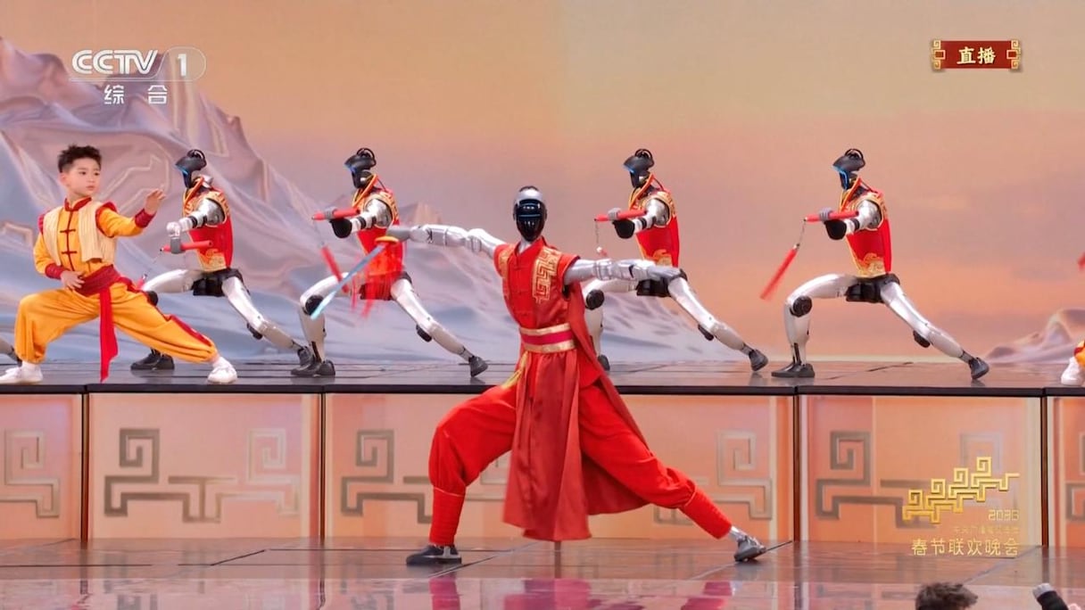 Le 16 février 2026, la soirée de gala de la télévision nationale, CCTV, en Chine, a présenté sur son plateau des robots champions de kung-fu.