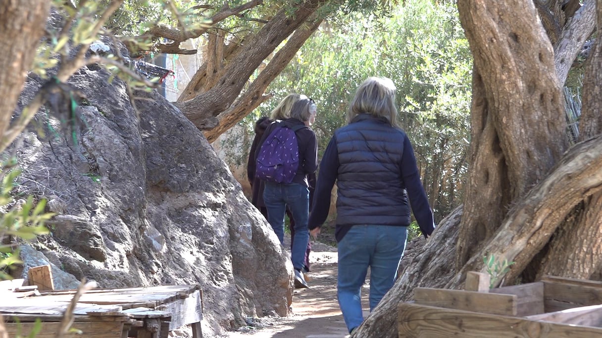 رداءة الطرقات المؤدية إلى شلالات إيموزار إداوتنان تقلق السكان والزوار