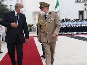 Abdelmadjid Tebboune et le général Said Chengriha.