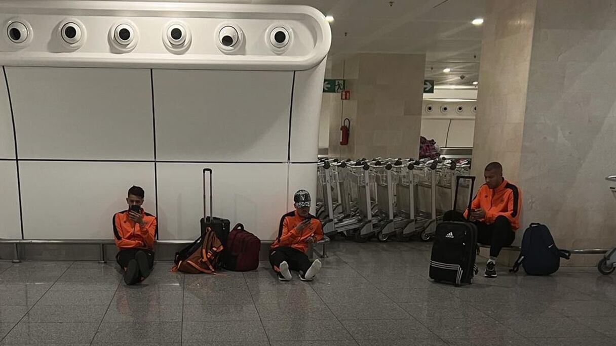 Les joueurs de la RS Berkane bloqués à Alger.