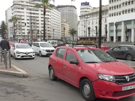 Le bras de fer entre les applications de transport et les chauffeurs de taxi se durcit.