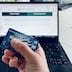 Comment les escrocs du Net professionnalisent le piège des faux investissements