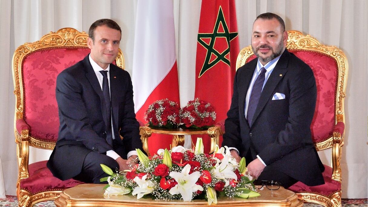 Le roi Mohammed VI et le président Macron.