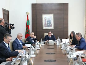 Le chef du gouvernement, Aziz Akhannouch, a présidé, mardi 7 mars 2023, une réunion ministérielle consacrée au suivi de la mise en œuvre du Registre national de la population et du Registre social unifié.