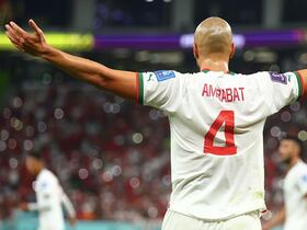 Sofyan Amrabat avec les Lions de l'Atlas au Mondial 2022.