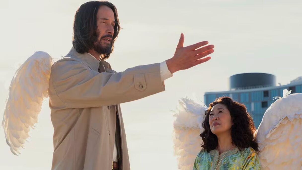 Les acteurs Keanu Reeves et Sarah Oh dans le film "Good Fortune".