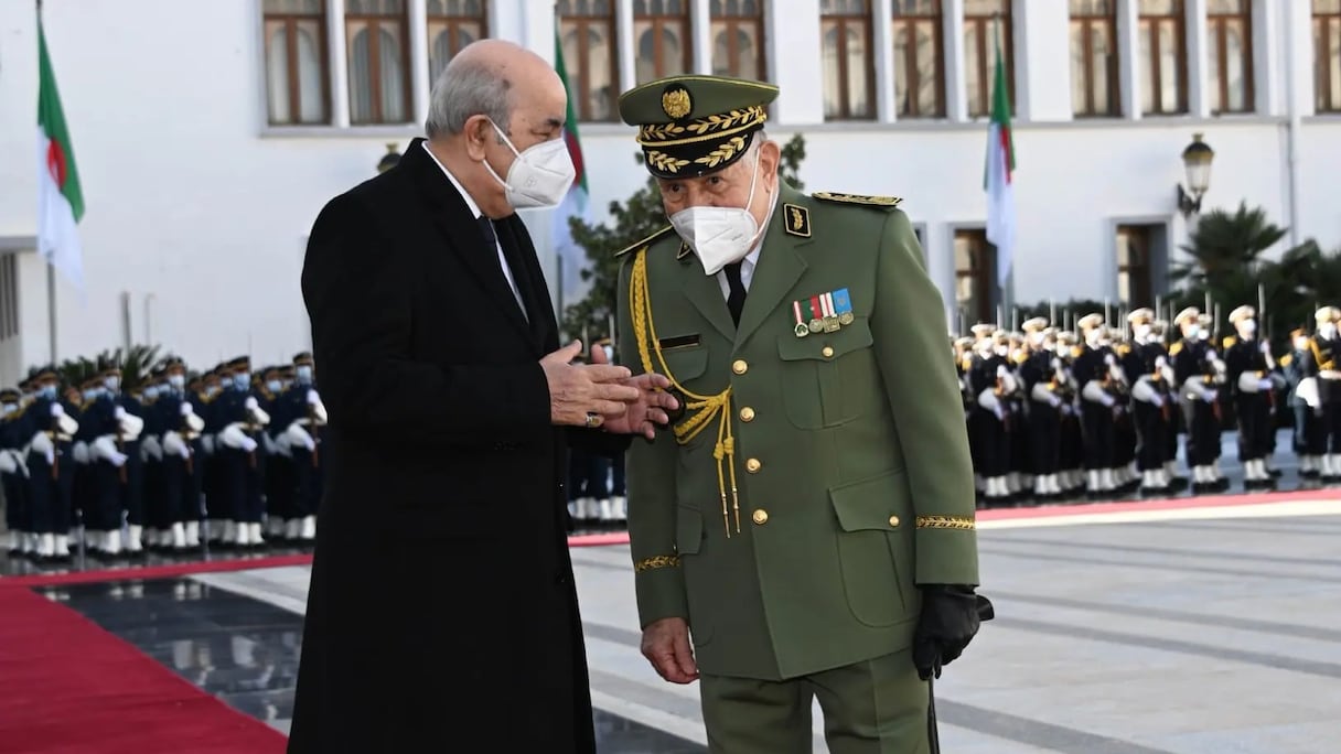 Le président algérien Abdelmadjid Tebboune et le chef de l'armée, Saïd Chengriha.