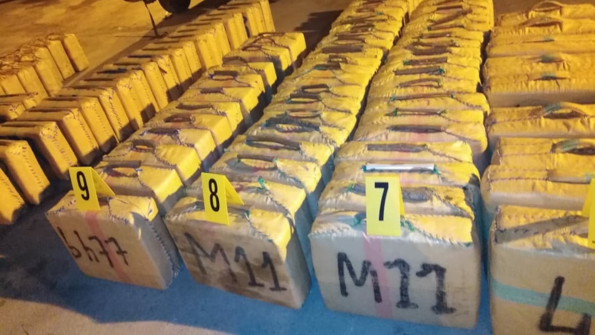 Mise en échec d'une tentative de trafic international de drogue par la DGSN.