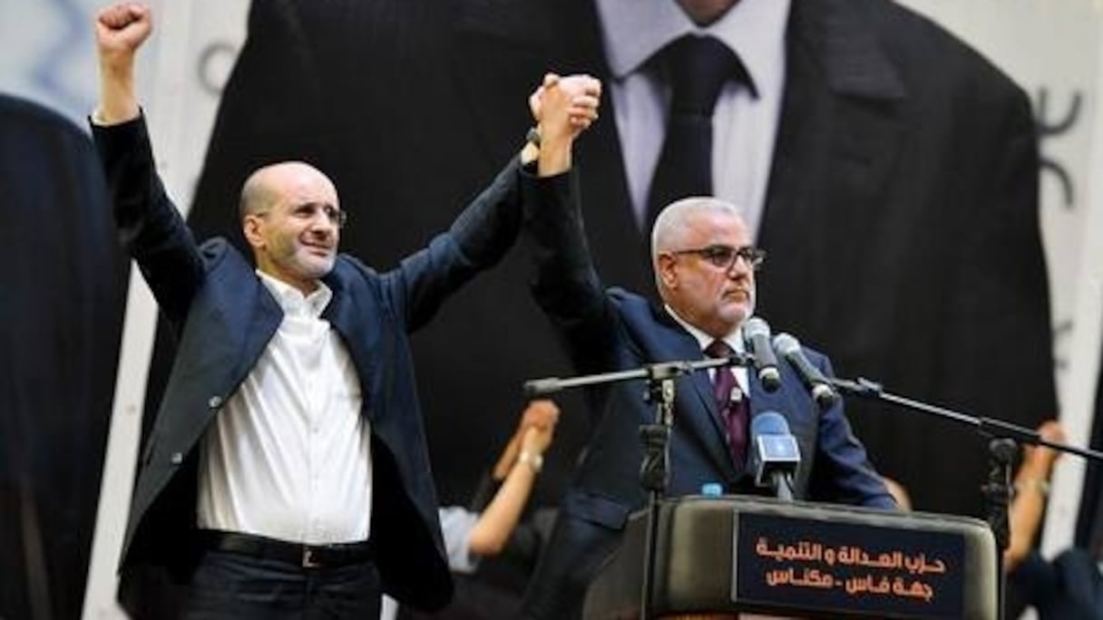 Driss El Azami et son mentor Abdelilah Benkirane lors du 8e congrès du PJD.