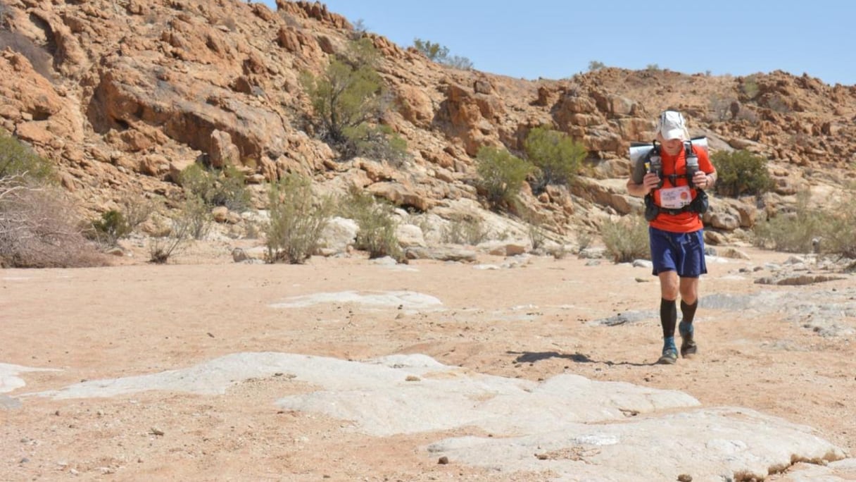 A 75 ans, Harry Hunter s'apprête à participer au Marathon des Sables.
