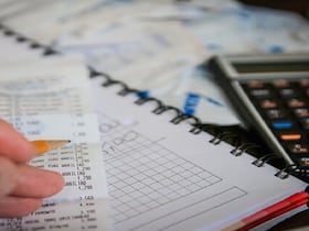 Les ménages marocains comptent leurs sous.