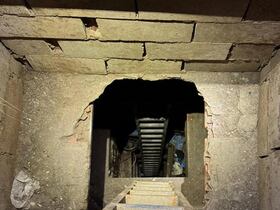 Image du tunnel découvert entre le Maroc et l'enclave espagnole de Ceuta, utilisée par la télévision algérienne pour illustrer un prétendu tunnel entre le Maroc et l'Algérie.