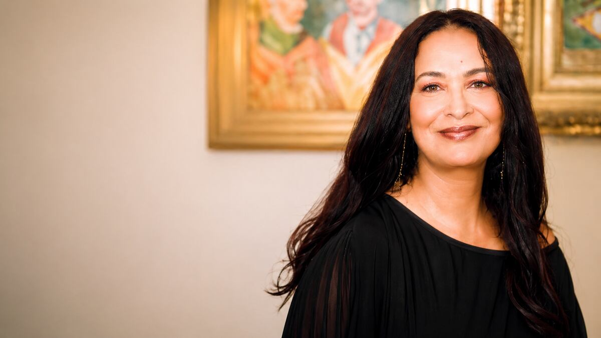 Mouna Hachim fait dialoguer cent figures pour une histoire plurielle du Maroc