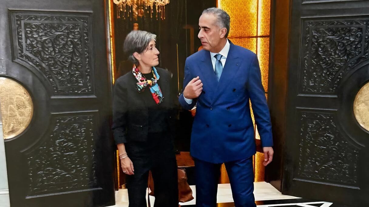 Abdellatif Hammouchi, directeur général de la Sûreté nationale et de la Surveillance du territoire, et son homologue française Céline Berthon, jeudi 11 septembre 2025 à Rabat.