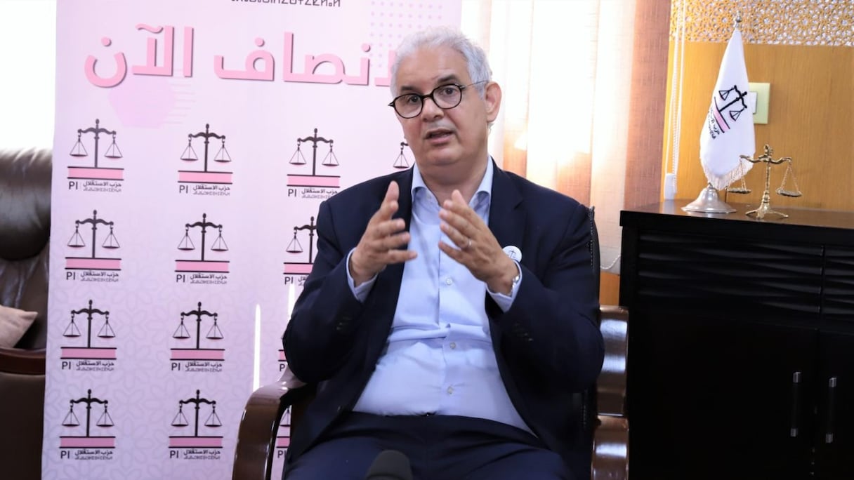 Secrétaire général du parti de l'Istiqlal, Nizar Baraka est le ministre de l'Equipement et de l'Eau dans le gouvernement dirigé par Aziz Akhannouch.